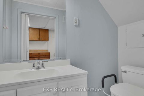 Photo 35 at 6 Jardine Place, Richview, Toronto