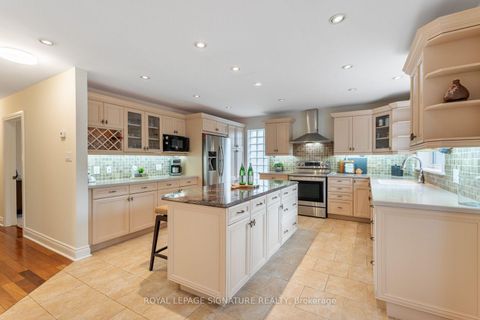 Photo 15 at 234 Rouge Hills Drive, Rouge E10, Toronto