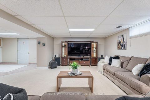 Photo 35 at 234 Rouge Hills Drive, Rouge E10, Toronto