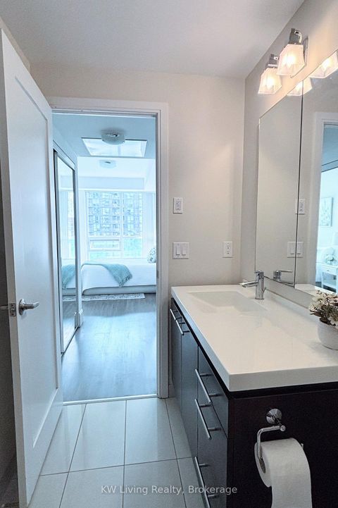 Photo 16 at 1116 - 70 Roehampton Avenue, Mount Pleasant West, Toronto