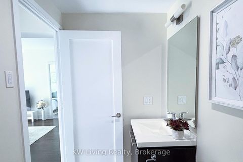 Photo 25 at 1116 - 70 Roehampton Avenue, Mount Pleasant West, Toronto