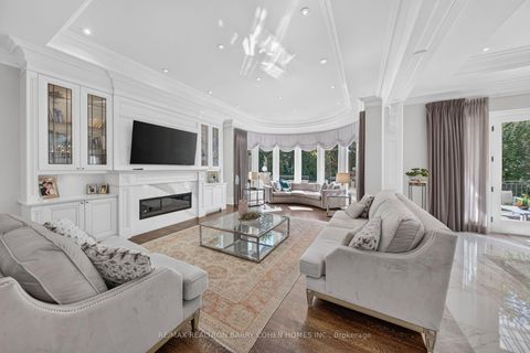 Photo 11 at 101 Forest Heights Boulevard, Windfields, Toronto