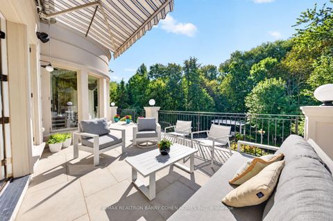 Photo 14 at 101 Forest Heights Boulevard, Windfields, Toronto