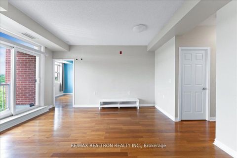 Photo 8 at 304 - 15450 Yonge Street, Aurora Heights, Aurora