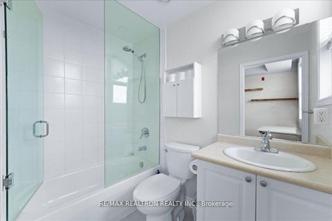 Photo 19 at 304 - 15450 Yonge Street, Aurora Heights, Aurora