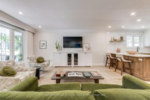 Photo 5 at 85 Bonnyview Drive, Queensway, Toronto
