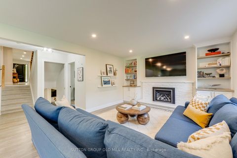 Photo 19 at 85 Bonnyview Drive, Queensway, Toronto