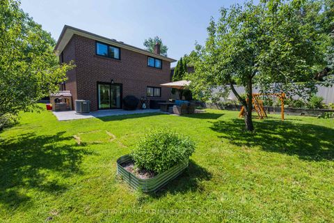 Photo 32 at 85 Bonnyview Drive, Queensway, Toronto