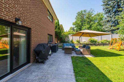 Photo 34 at 85 Bonnyview Drive, Queensway, Toronto