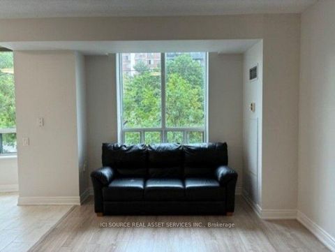 Photo 4 at 103 - 2800 Warden Avenue, L'Amoreaux, Toronto