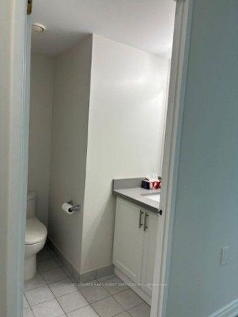 Photo 13 at 103 - 2800 Warden Avenue, L'Amoreaux, Toronto