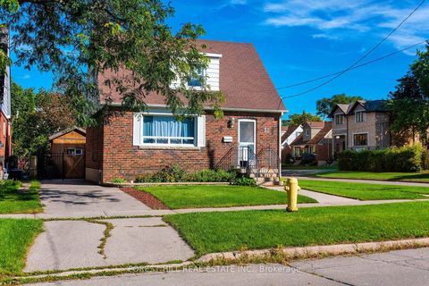 Photo 0 at 32 Stamford Square N, Birchmount, Toronto