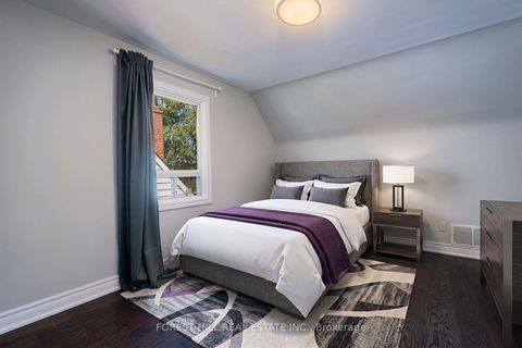 Photo 10 at 32 Stamford Square N, Birchmount, Toronto