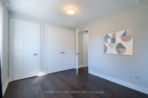 Photo 14 at 32 Stamford Square N, Birchmount, Toronto