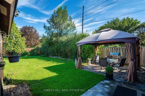 Photo 34 at 32 Stamford Square N, Birchmount, Toronto