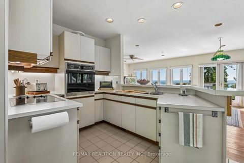 Photo 16 at 1 Ledge Road, Cliffcrest, Toronto