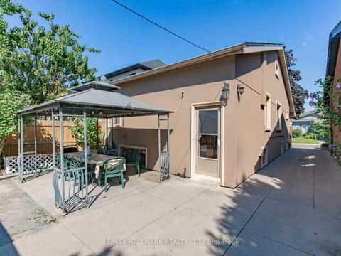 Photo 37 at 297 Strathmore Boulevard, Danforth, Toronto