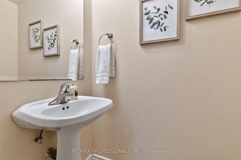 Photo 7 at 80 Furrow Lane, City Centre West, Toronto