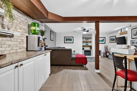 Photo 6 at 13 Eves Court, Glenway Estates, Newmarket