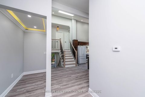 Photo 7 at 79 Fox Run, Letitia Heights, Barrie
