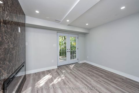 Photo 39 at 79 Fox Run, Letitia Heights, Barrie