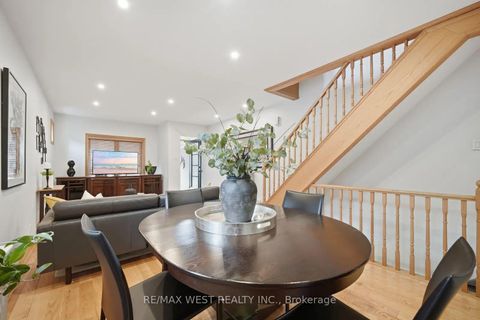 Photo 9 at 151 Jane Street, Bloor West Village, Toronto