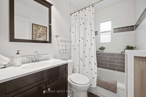 Photo 25 at 151 Jane Street, Bloor West Village, Toronto
