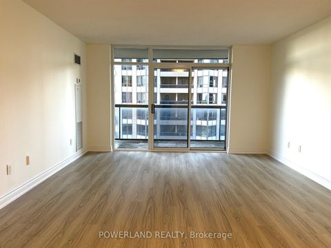 Photo 3 at 809 - 880 Grandview Way, Willowdale East, Toronto