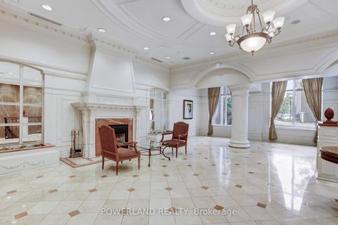 Photo 10 at 809 - 880 Grandview Way, Willowdale East, Toronto