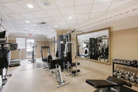 Photo 13 at 809 - 880 Grandview Way, Willowdale East, Toronto
