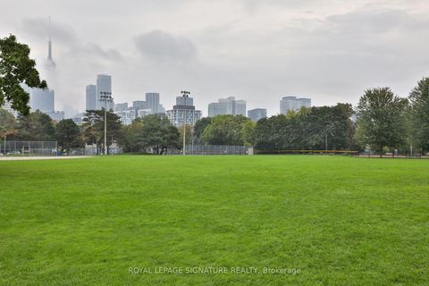 Photo 31 at 635 - 92 Strachan Avenue, Niagara, Toronto