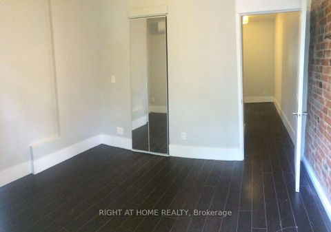Photo 11 at 194A Carlton Street, South St. James Town, Toronto