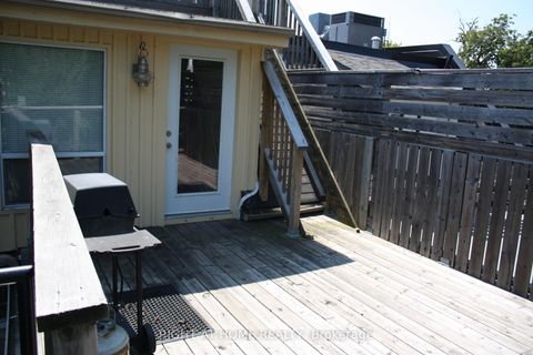 Photo 13 at 194A Carlton Street, South St. James Town, Toronto