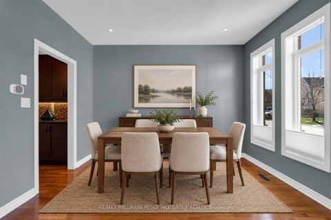 Photo 3 at 5 Magna Carta Road, Shore, Barrie