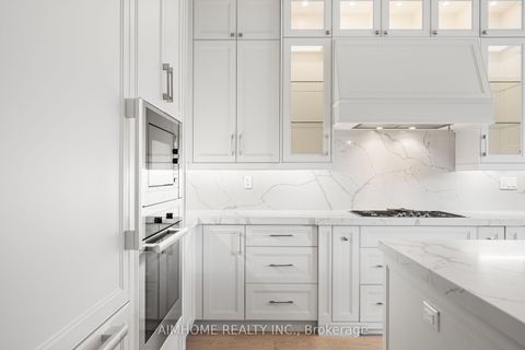 Photo 12 at 191 Glengarry Avenue, Lawrence Park North, Toronto
