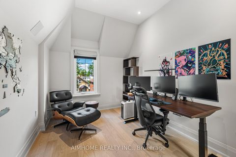 Photo 30 at 191 Glengarry Avenue, Lawrence Park North, Toronto