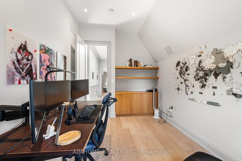 Photo 31 at 191 Glengarry Avenue, Lawrence Park North, Toronto
