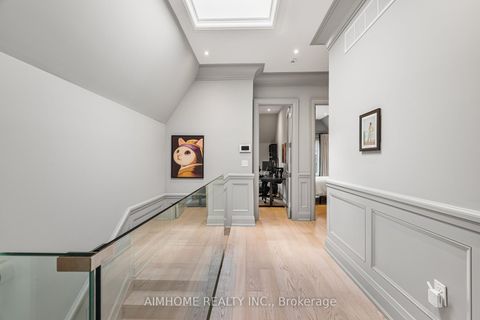 Photo 32 at 191 Glengarry Avenue, Lawrence Park North, Toronto