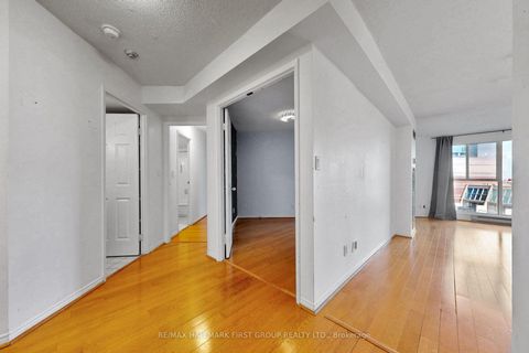 Photo 29 at 904 - 222 The Esplanade, Waterfront Communities C8, Toronto