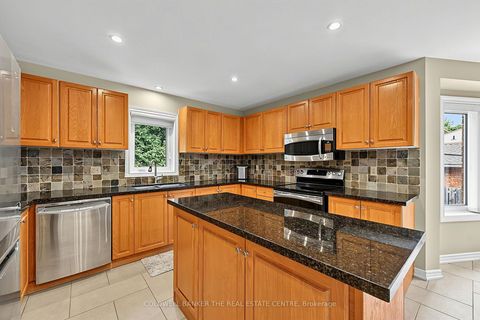 Photo 14 at 37 Falling Brook Drive, Bayshore, Barrie