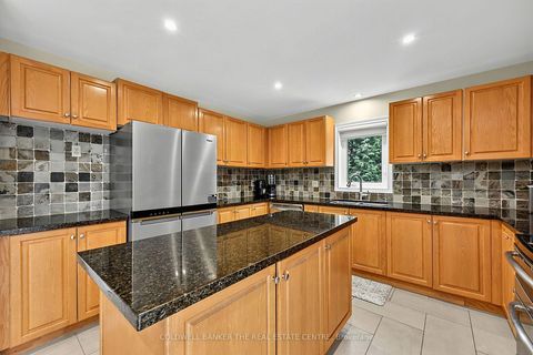 Photo 15 at 37 Falling Brook Drive, Bayshore, Barrie