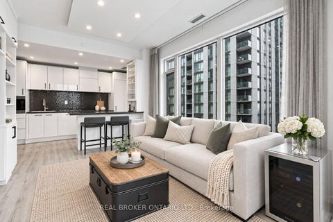 Photo 2 at 2002 - 21 Widmer Street, Waterfront Communities C1, Toronto