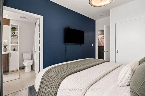Photo 9 at 2002 - 21 Widmer Street, Waterfront Communities C1, Toronto