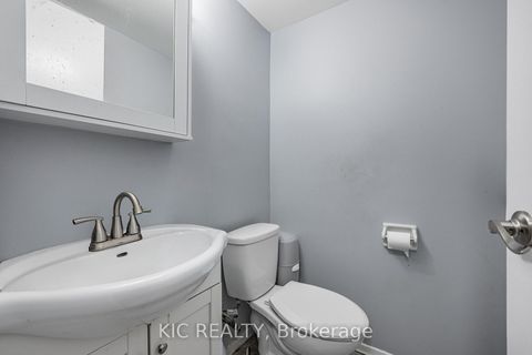Photo 7 at 403 - 2645 Kipling Avenue, Jamestown, Toronto