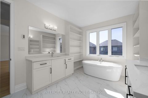 Photo 33 at 33 Gianvito Crescent, King City, King