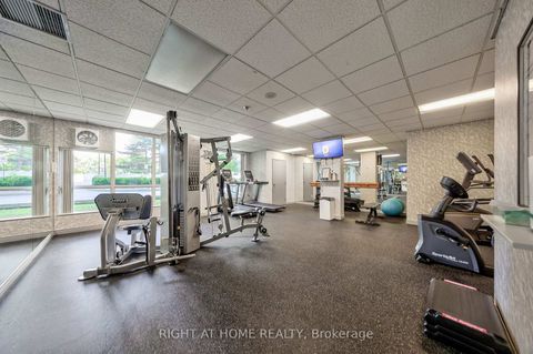 Photo 6 at 706 - 28 Pemberton Avenue, Newtonbrook East, Toronto