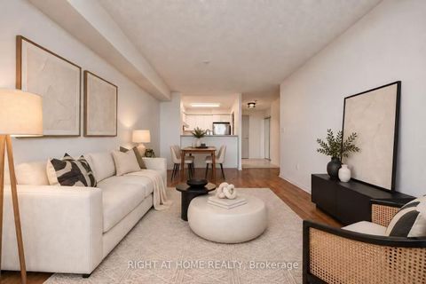 Photo 11 at 706 - 28 Pemberton Avenue, Newtonbrook East, Toronto