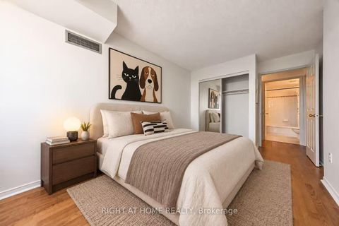 Photo 14 at 706 - 28 Pemberton Avenue, Newtonbrook East, Toronto