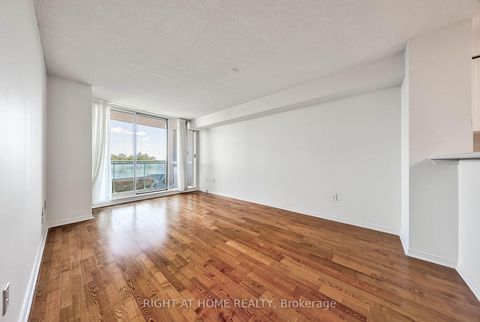 Photo 18 at 706 - 28 Pemberton Avenue, Newtonbrook East, Toronto
