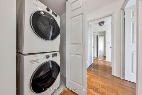 Photo 22 at 706 - 28 Pemberton Avenue, Newtonbrook East, Toronto